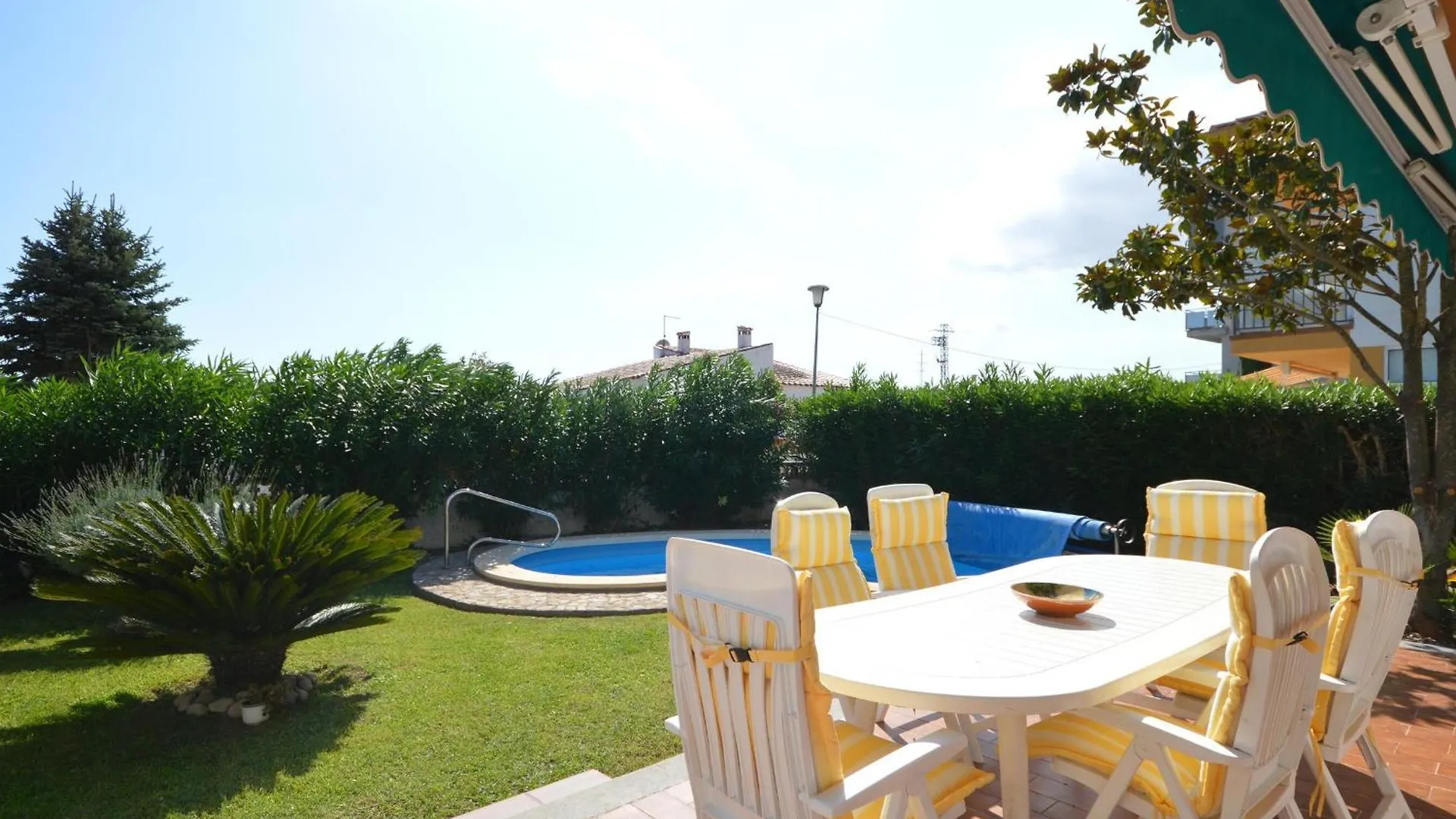 Casa Vintage Con Piscina, Wifi Y Jardin En Zona Tranquila De Sant Pere Pescador - Es-89-120 Villa 0*,